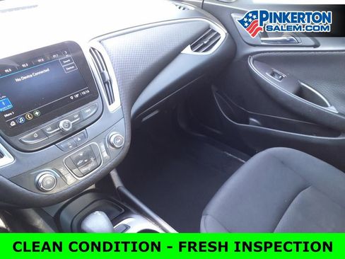 Used 2022 Chevrolet Malibu LS image 28