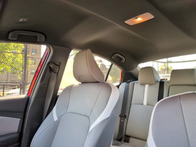 Used 2026 Toyota Camry SE FWD image 21