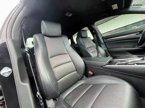 Used 2022 Honda Accord Sport image 36