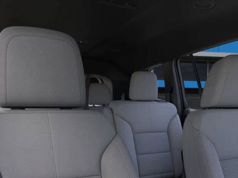 New 2026 GMC Acadia Elevation w/ LPO, Floor Liner Package FWD image 40
