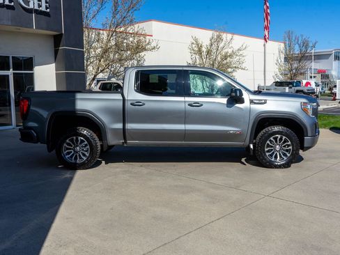 Used 2021 GMC Sierra 1500 AT4 AWD/4WD image 8