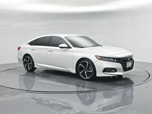 Used 2020 Honda Accord Sport image 29