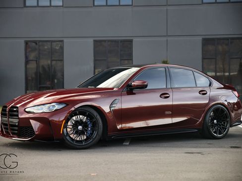 Used 2023 BMW M3 Sedan w/ Executive Package image 4