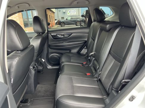 Used 2020 Nissan Rogue SL AWD/4WD image 17