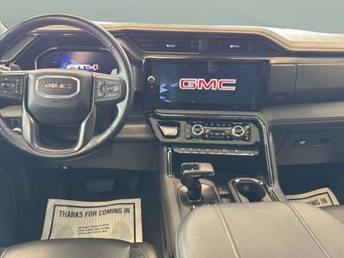 Used 2024 GMC Sierra 1500 AT4 w/ Technology Package AWD/4WD image 22