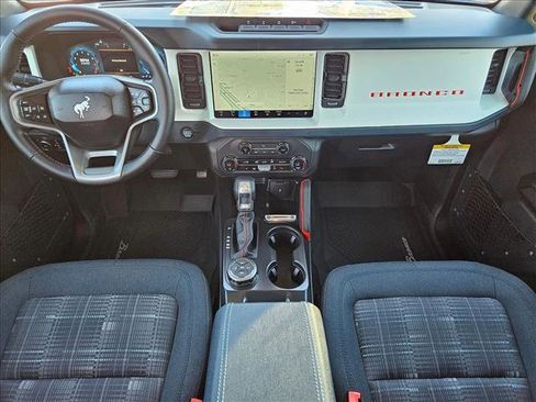 New 2025 Ford Bronco Heritage Edition image 16