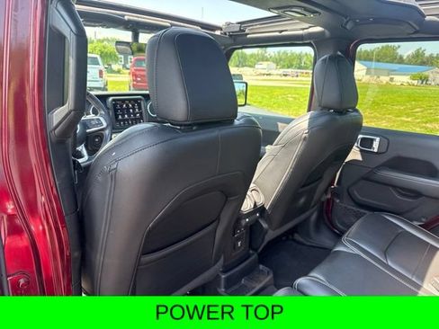 Used 2021 Jeep Wrangler Unlimited Sahara w/ Uconnect 4C Nav & Sound Group AWD/4WD image 37