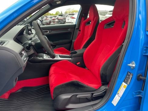 Used 2024 Honda Civic Type R image 7