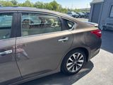 Used 2016 Nissan Altima 2.5 SL w/ 2.5 Technology w/LED Package image 5