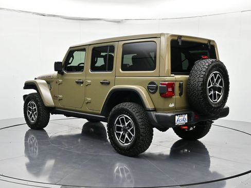 New 2026 Jeep Wrangler Unlimited Rubicon w/ Steel Bumper Group AWD/4WD image 7