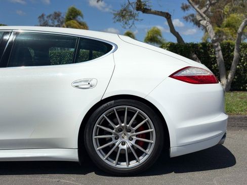 Used 2012 Porsche Panamera Turbo S AWD/4WD image 4
