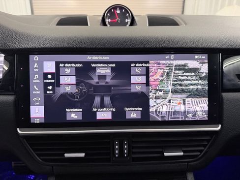 Used 2019 Porsche Cayenne S AWD/4WD image 19