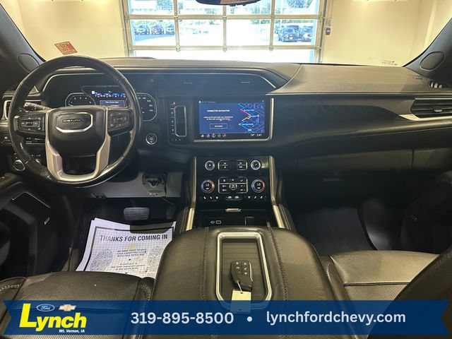 Used 2021 GMC Yukon Denali w/ Denali Premium Package AWD/4WD image 11