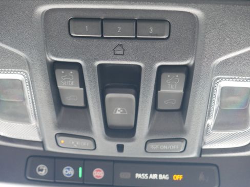 Certified 2025 Chevrolet Silverado 2500 High Country w/ High Country Premium Package image 38