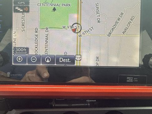Used 2017 Toyota Tacoma TRD Sport w/ Tow Package (A/T) AWD/4WD image 36