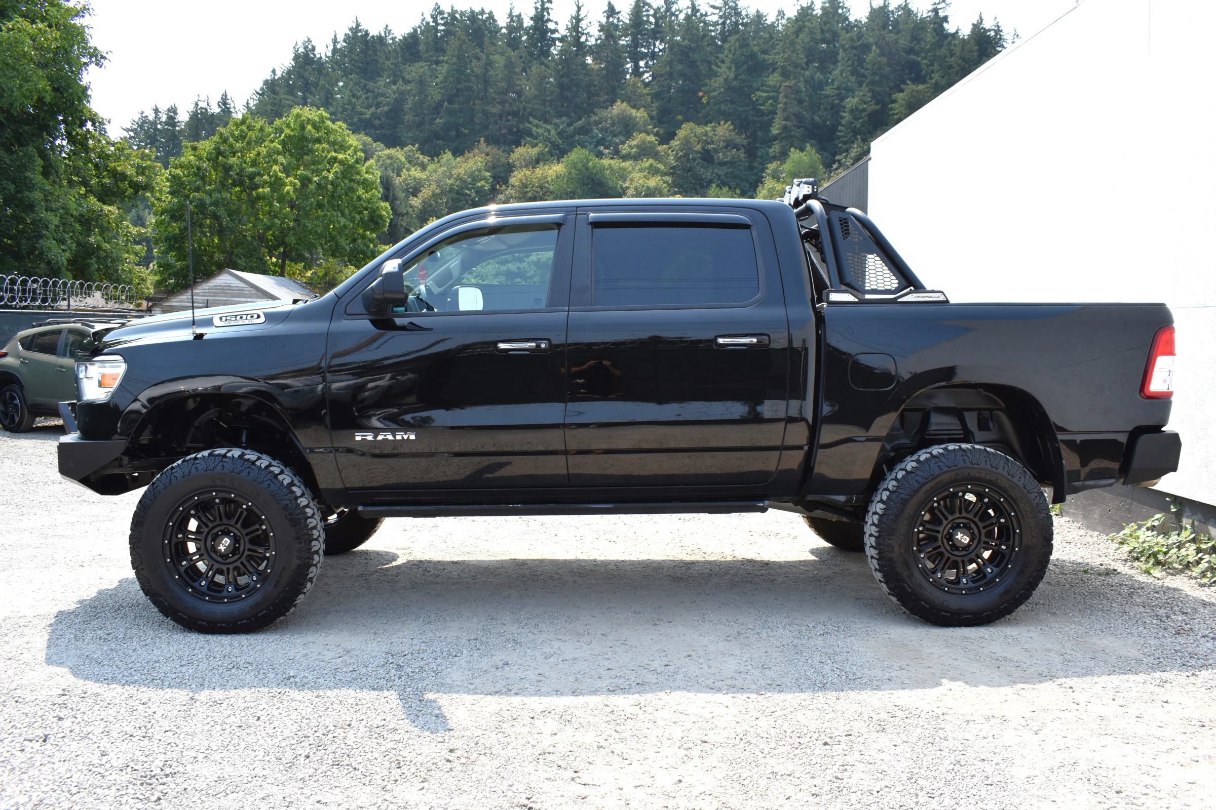 Used 2020 RAM 1500 Big Horn AWD/4WD image 9