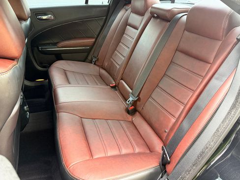 Used 2014 Dodge Charger R/T RWD image 35