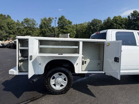Used 2023 RAM 2500 Tradesman AWD/4WD image 10