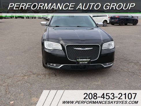 Used 2015 Chrysler 300 C w/ Light Group image 3