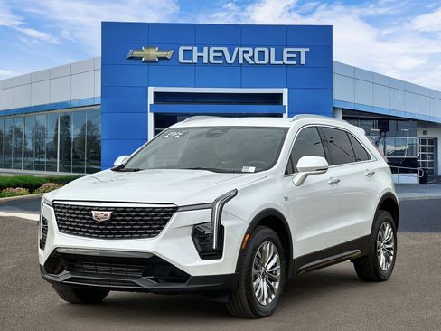 Certified 2024 Cadillac XT4 Premium Luxury AWD/4WD image 6
