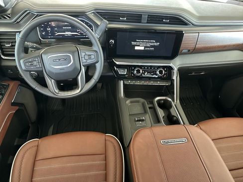 New 2026 GMC Sierra 3500 Denali Ultimate AWD/4WD image 17