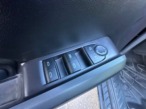 Used 2026 GMC Canyon Elevation w/ Convenience Package AWD/4WD image 16