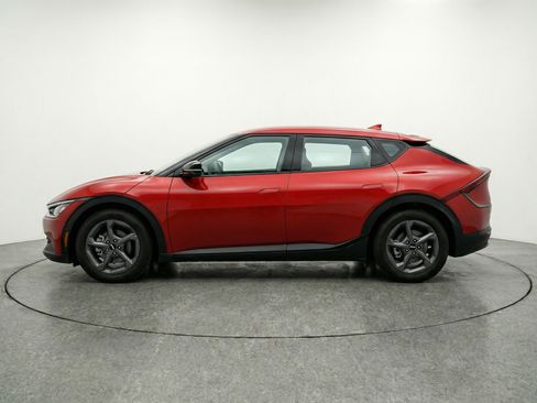 Used 2025 Kia K4 FWD image 5