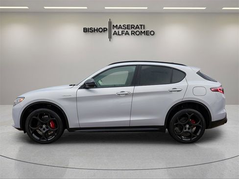 New 2025 Alfa Romeo Stelvio Sprint w/ Veloce Package image 4