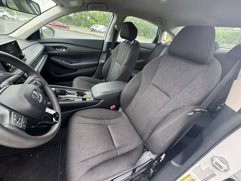Used 2025 Honda Accord LX image 13