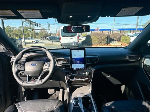 Certified 2023 Ford Explorer ST w/ Equipment Group 401A image 3