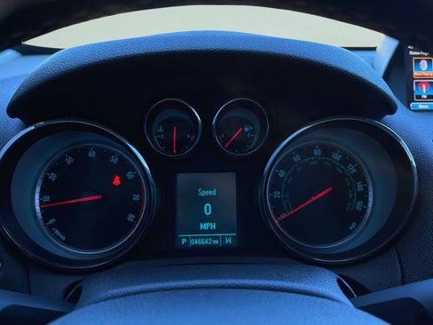 Used 2013 Buick Encore Premium image 13