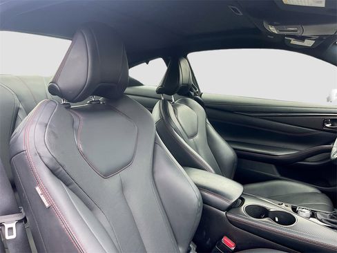 Used 2022 INFINITI Q60 Red Sport 400 image 29