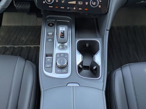 New 2026 INFINITI QX60 Luxe w/ Family Package image 22