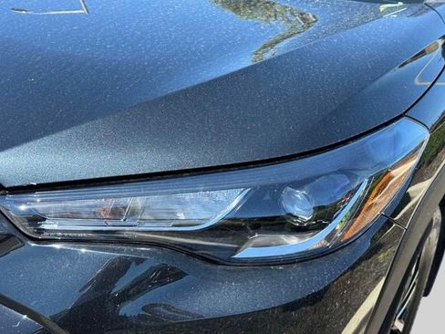 Used 2025 Toyota Corolla Cross AWD Hybrid image 11