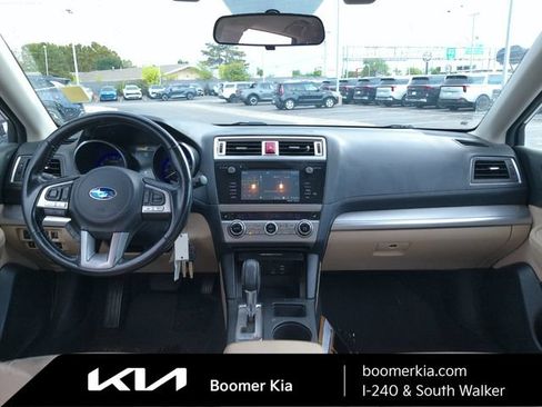 Used 2016 Subaru Outback 2.5i Premium AWD/4WD image 10