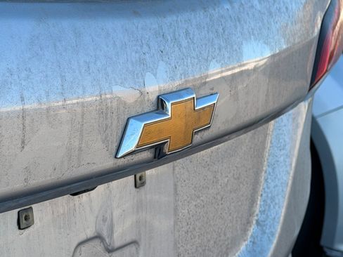 Used 2022 Chevrolet Equinox LS w/ LS Convenience Package image 8