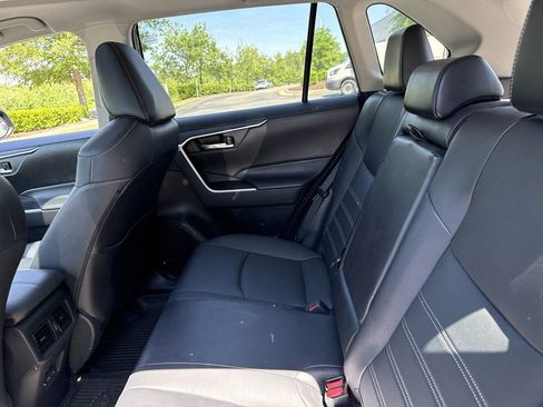 Used 2023 Toyota RAV4 XLE Premium FWD image 10