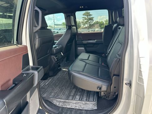 Used 2023 Ford F150 Lariat AWD/4WD image 8
