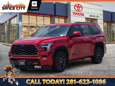 Certified 2025 Toyota Sequoia Platinum AWD/4WD image 1