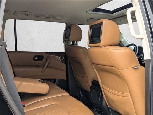 Used 2017 Nissan Armada Platinum w/ Interior Lighting Package image 20