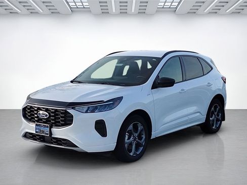 Certified 2023 Ford Escape ST-Line w/ Tech Pack #1 image 7