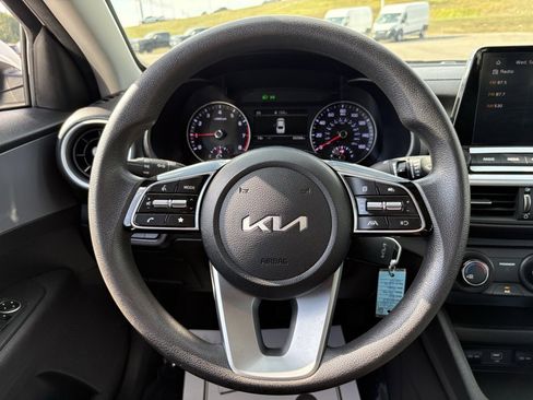 Used 2023 Kia Forte LXS image 25