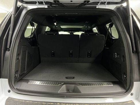 New 2026 GMC Yukon XL Denali w/ Sun & Power Step Package image 27