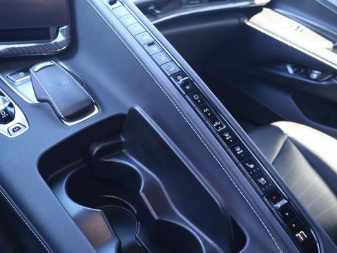 Used 2023 Chevrolet Corvette Stingray Preferred Cpe w/ Z51 Performance Package image 23