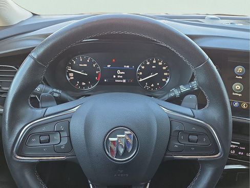 Used 2023 Buick Envision Preferred image 24