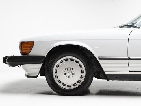 Used 1988 Mercedes-Benz 560 SL image 59