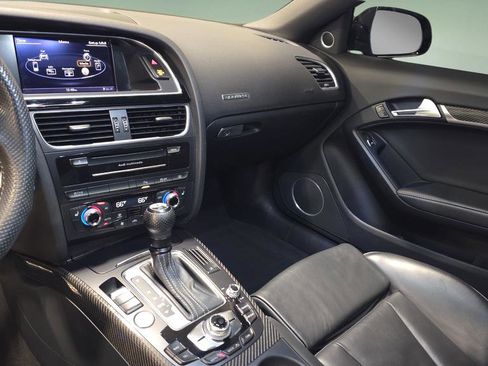 Used 2014 Audi RS 5 4.2 image 18