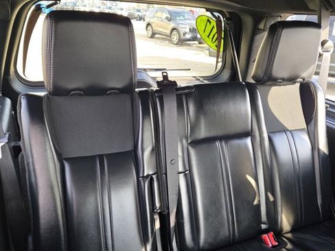 Used 2017 Lincoln Navigator L Select image 13