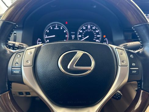 Used 2015 Lexus ES 350 w/ Premium Package FWD image 22