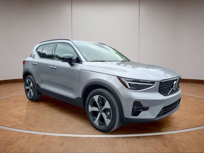 Certified 2026 Volvo XC40 B5 Plus